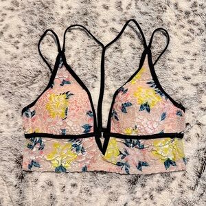 Victoria’s Secret PINK Velvet Floral Strappy Bralette S